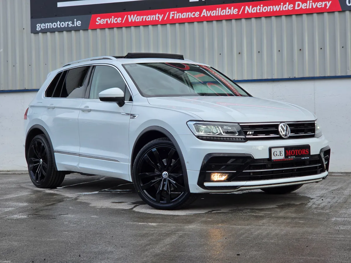 VW Tiguan 2019 R LINE PANORAMIC SUNROOF - Image 3
