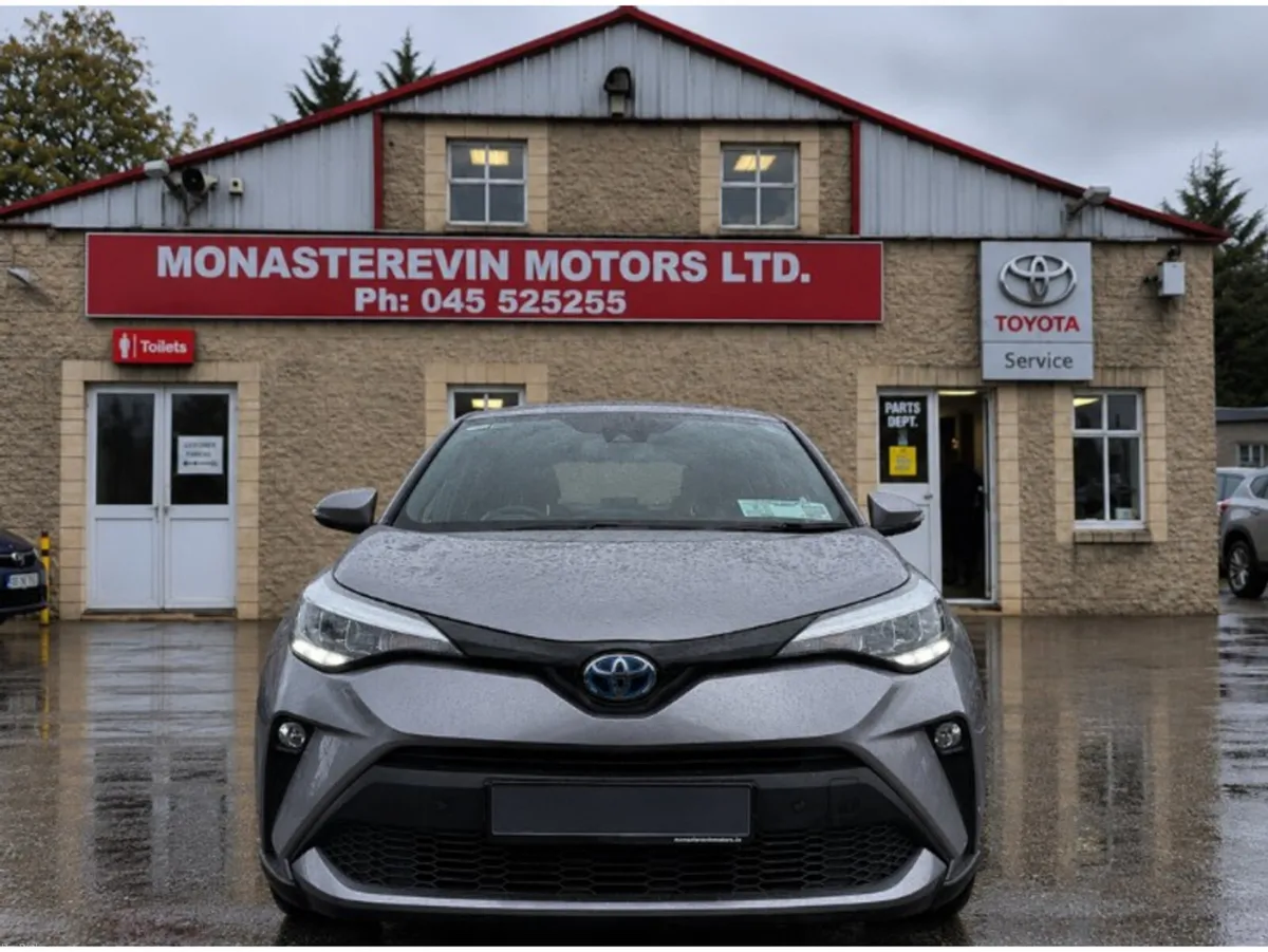 Toyota C-HR *ORIGINAL IRISH CAR*   1.8 HYBRID SPOR - Image 5