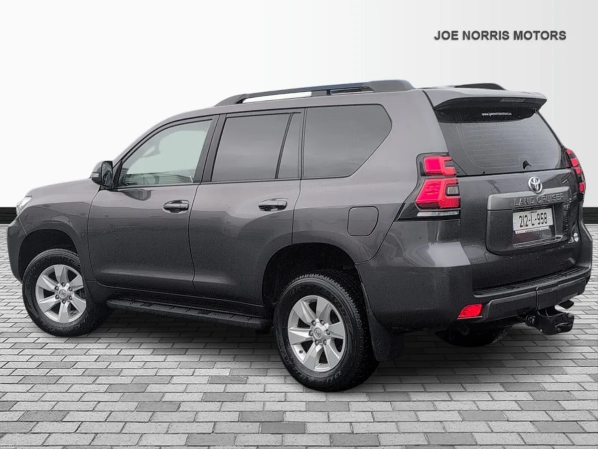 Toyota Land Cruiser LAND CRUISER 2.8 DIESEL LWB CO - Image 3