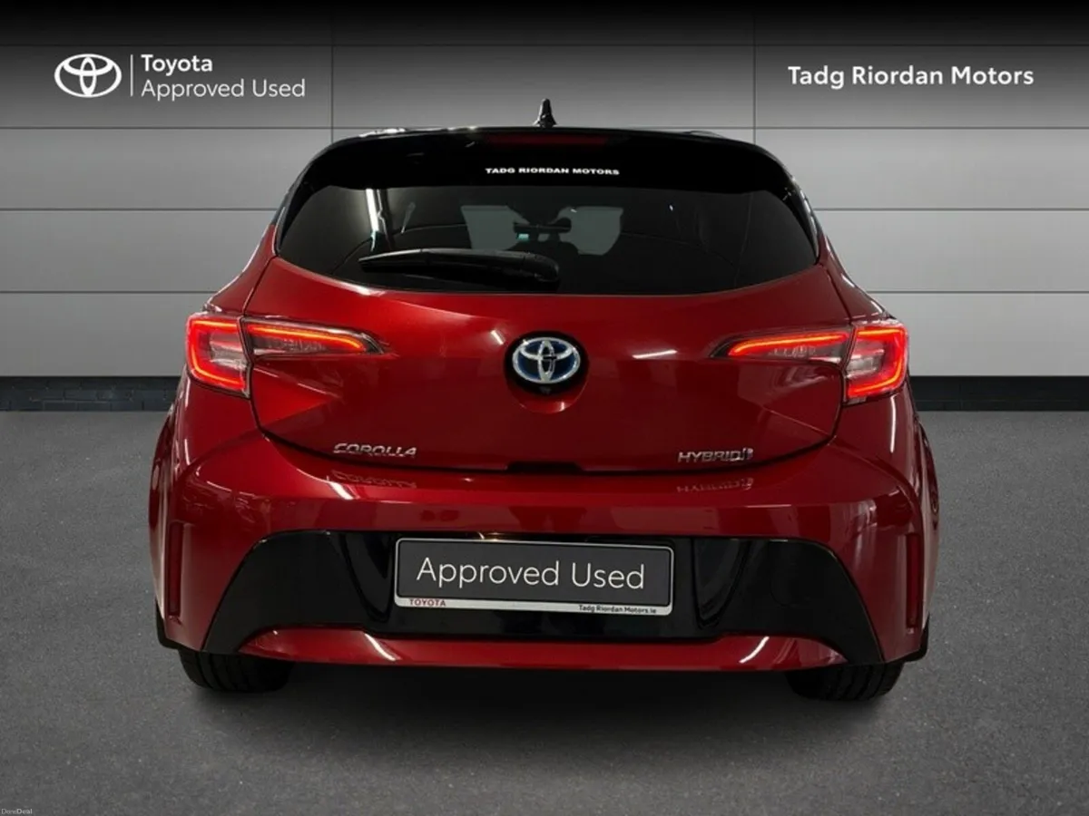 Toyota Corolla HYBRID L/SPORT HB - Image 4