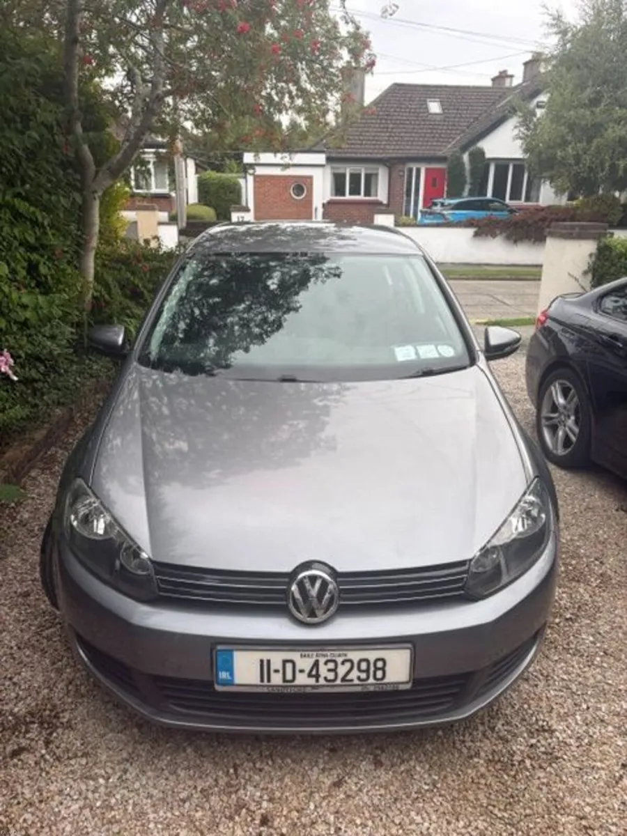 Volkswagen Golf 2011 - Image 2