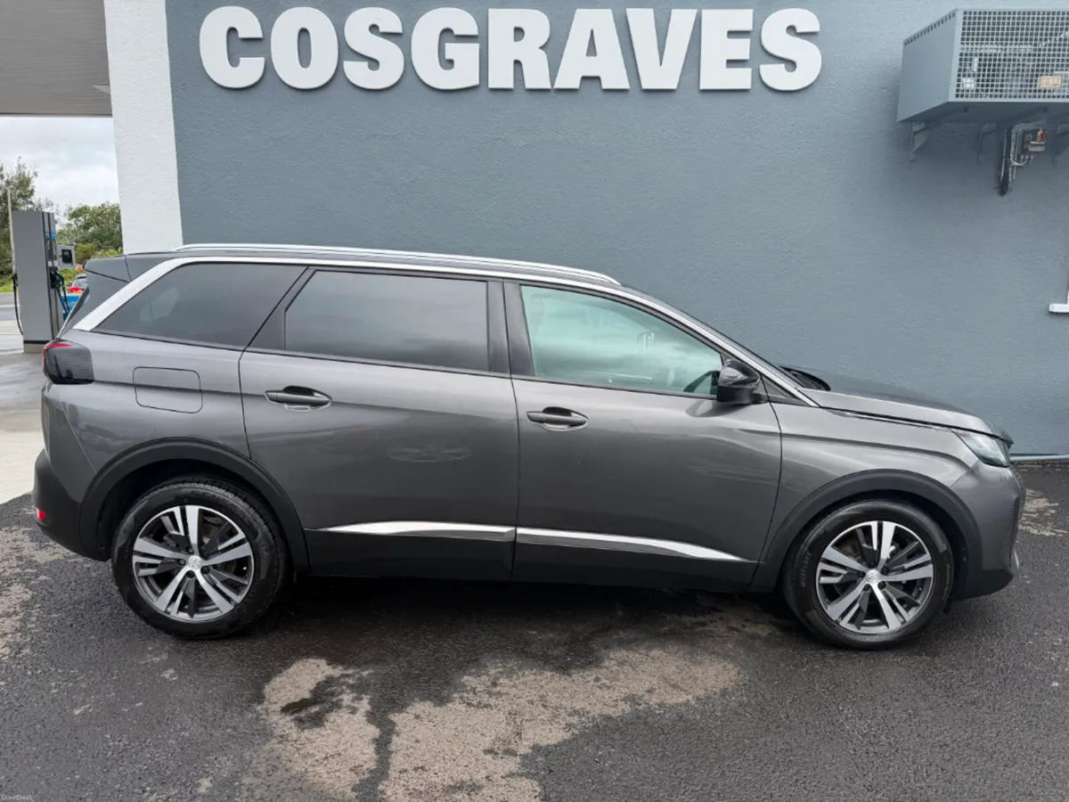 Peugeot 5008 FL Allure 1.5 Blue HDI 130 AUT - Image 2