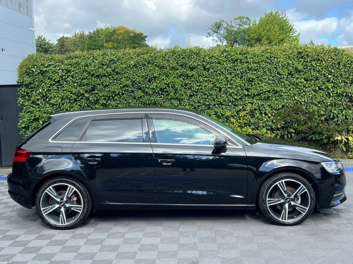Audi A3 1.4 TFSI AUTO // DUAL ZONE CLIMATE CONTROL - Image 2