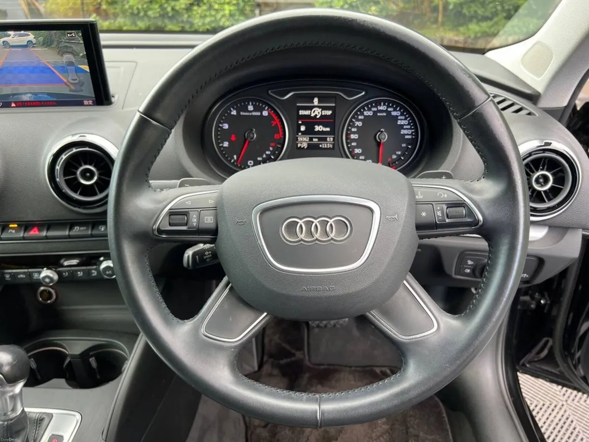 Audi A3 1.4 TFSI AUTO // DUAL ZONE CLIMATE CONTROL - Image 4