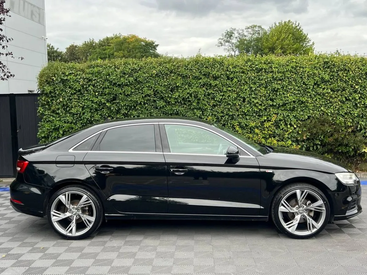 Audi A3 S-LINE PACK 1.4 TFSI AUTO // SERVICE HISTO - Image 2