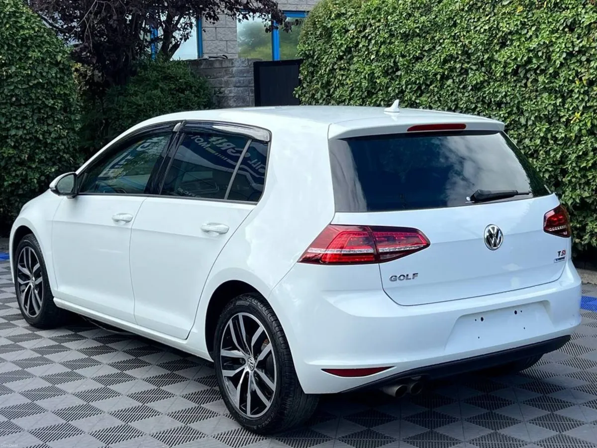 Volkswagen Golf HIGHLINE 1.4 TSI AUTO // APPLE CAR - Image 5