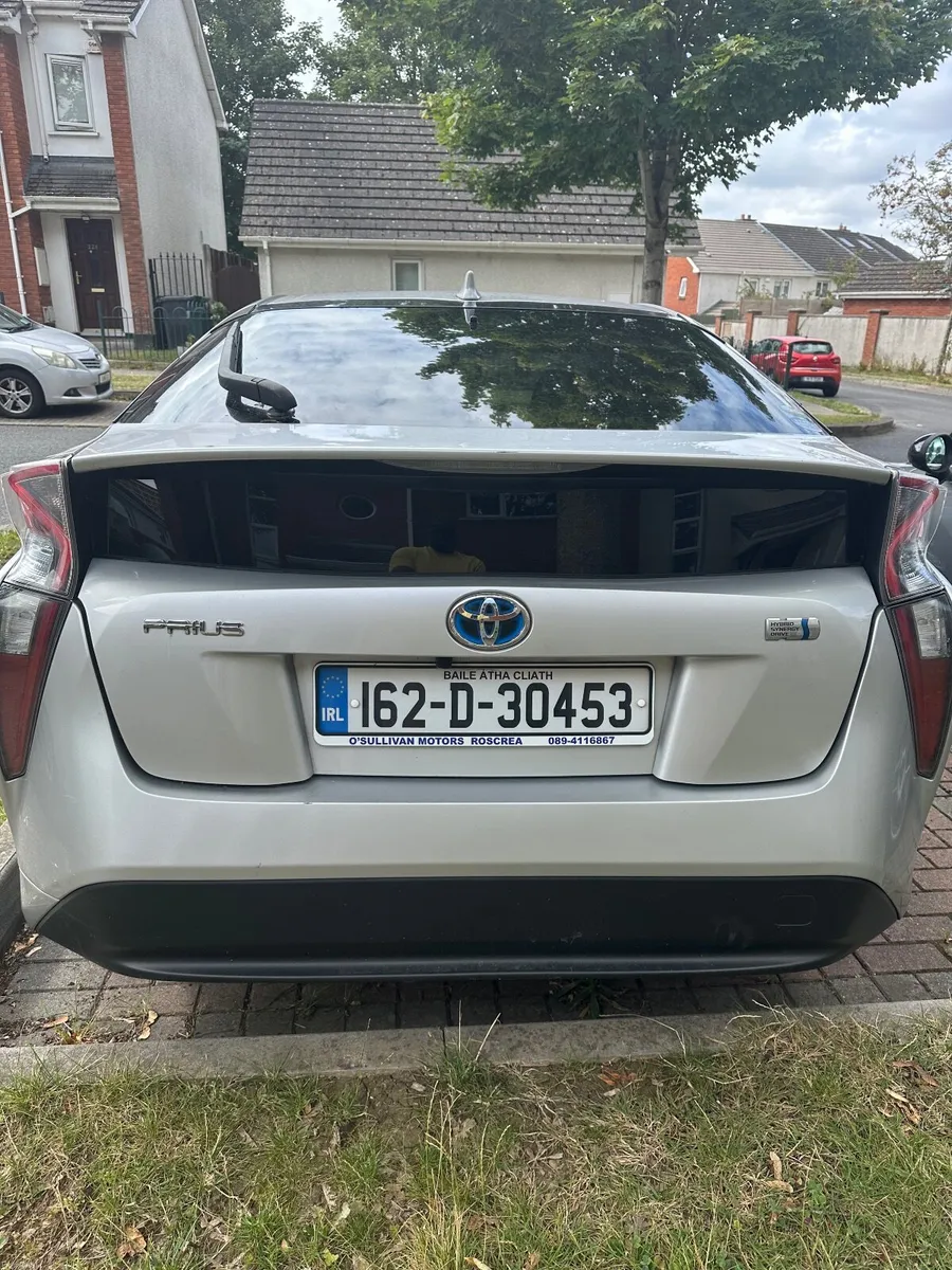 Toyota Prius 2016 - Image 3