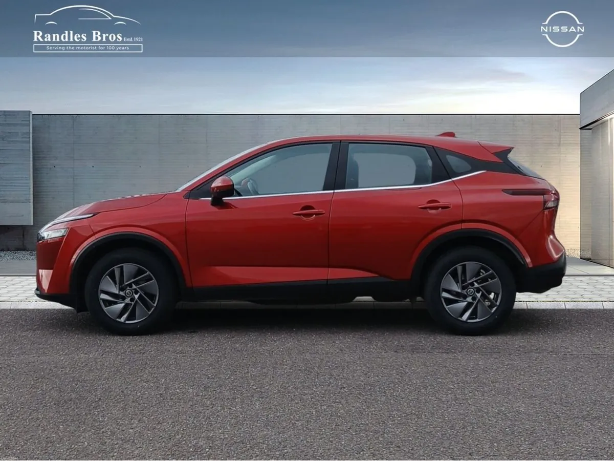 Nissan Qashqai 1.3 PET SV - Image 3