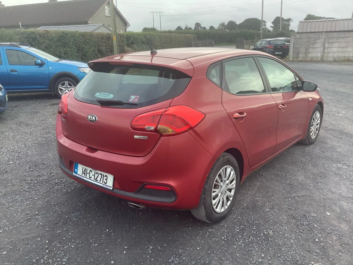 141 Kia ceed 1.6 diesel…new nct..low mileage.taxed - Image 5