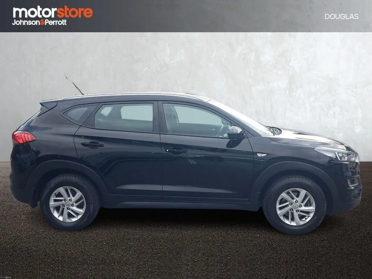 Hyundai Tucson 2WD Comfort Petrol - Image 6