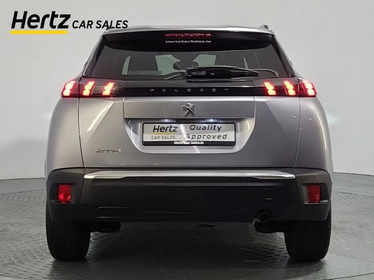 Peugeot 2008 Allure 1.2 Petrol Manual - Image 4