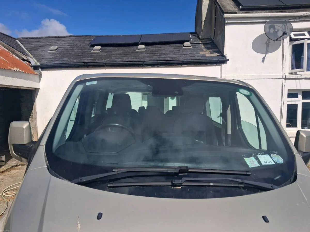 Ford Tourneo Custom - Image 2