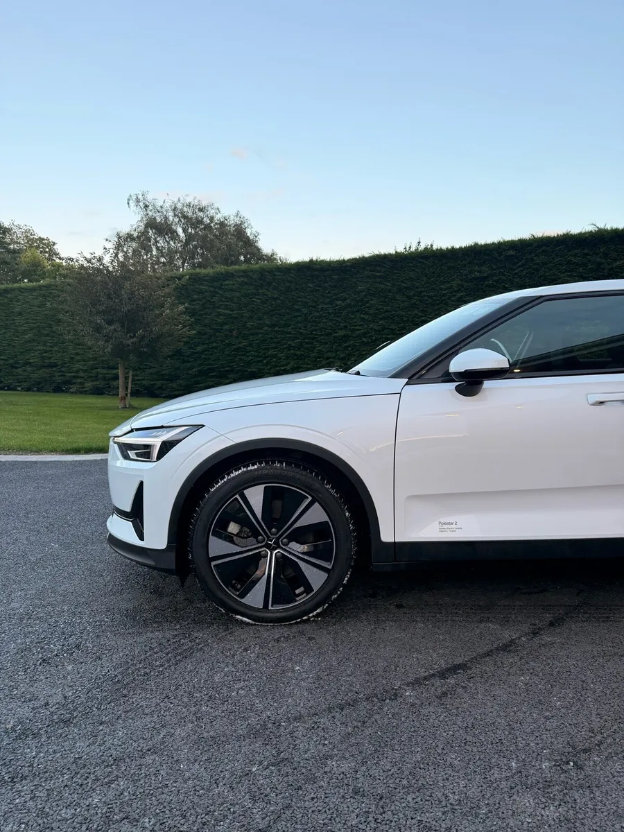 2022 Polestar 2 Plus SRSM | Panoramic Sunroof - Image 2