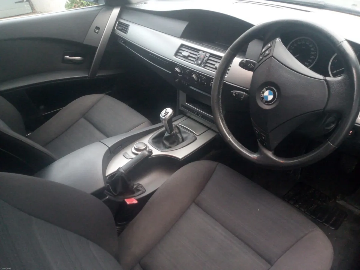 BMW 5-Series 2007 - Image 3