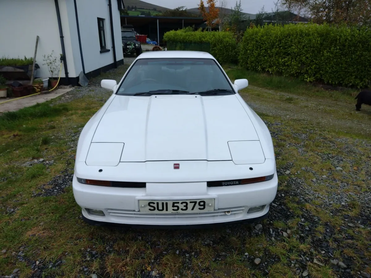 Toyota Supra 1990 - Image 4