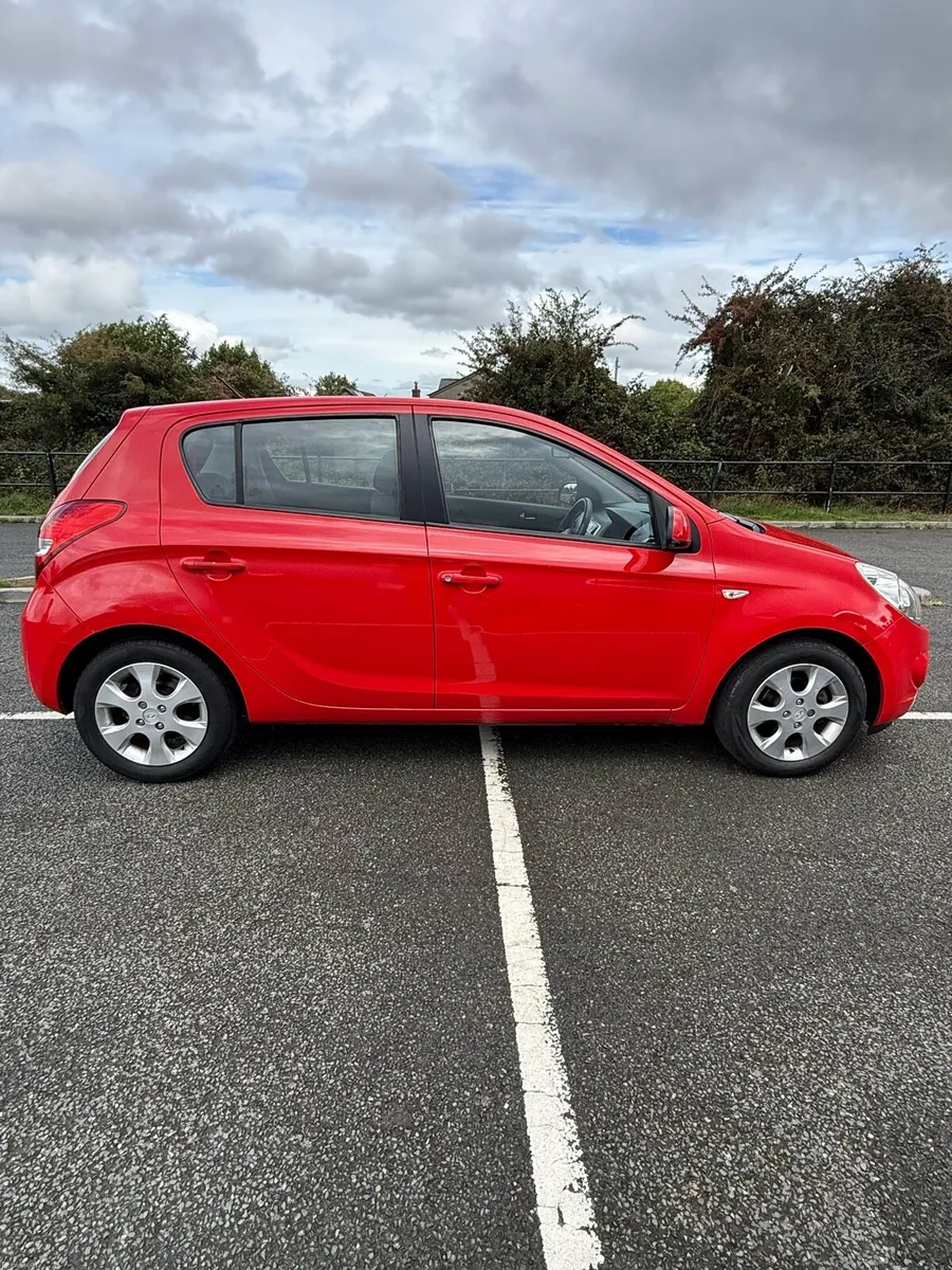 Hyundai i20 - Image 4