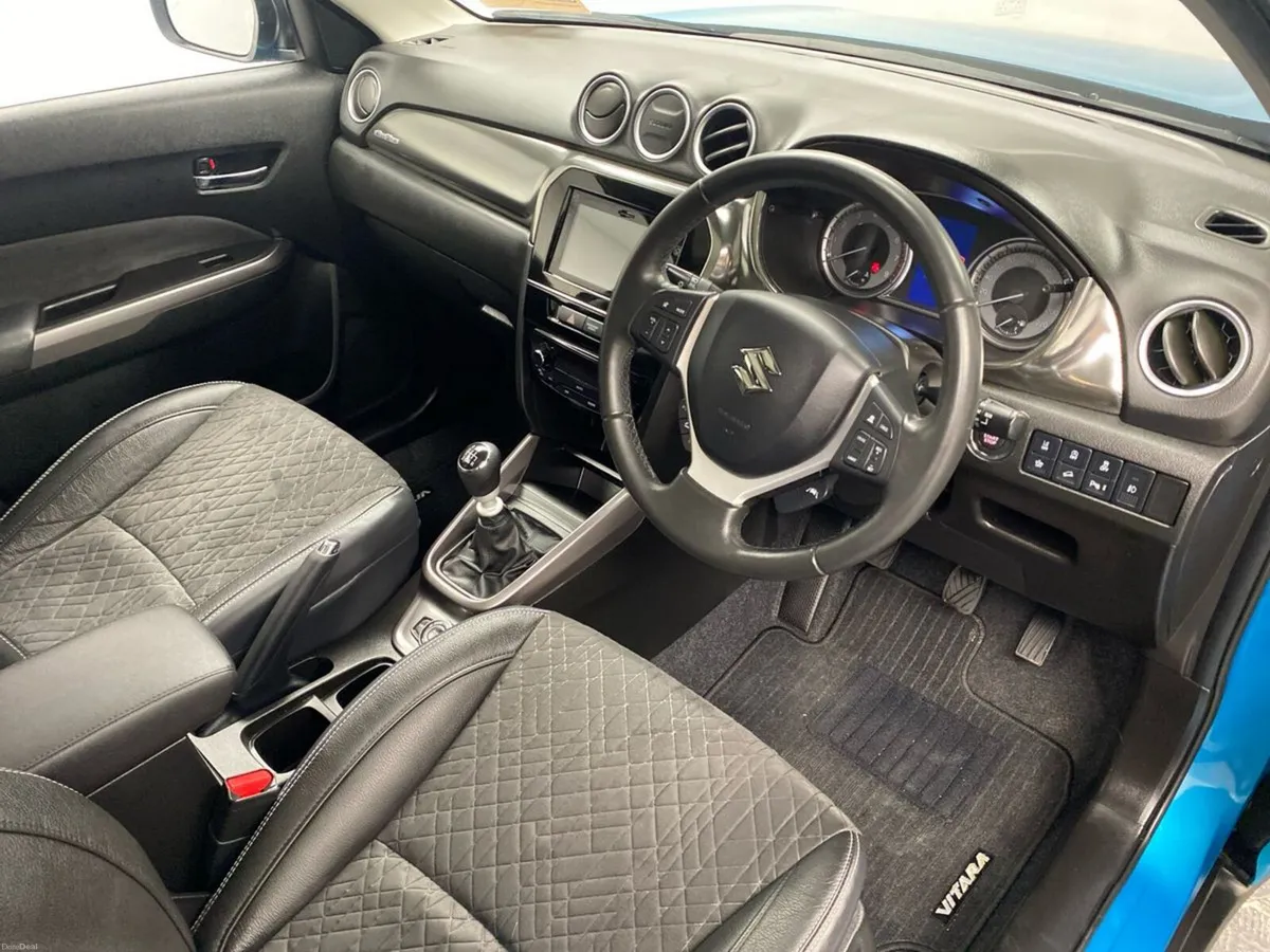 Suzuki Vitara 1.4 Hybrid SZ5 MT - Image 6