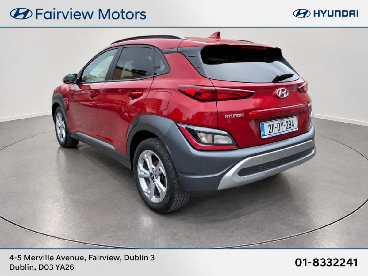 Hyundai KONA EXECUTIVE - Image 4