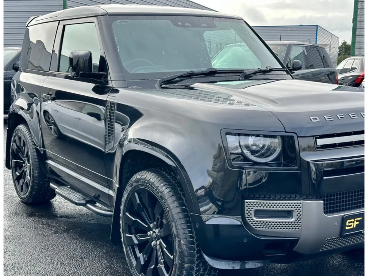 Land Rover Defender D250 X-Dynamic SE HARD TOP SE - Image 6