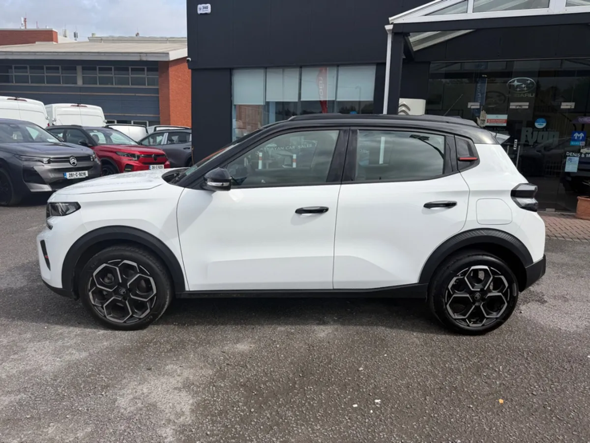 Citroen C3 PLUS PURETECH 100 MY30 4DR - Image 2