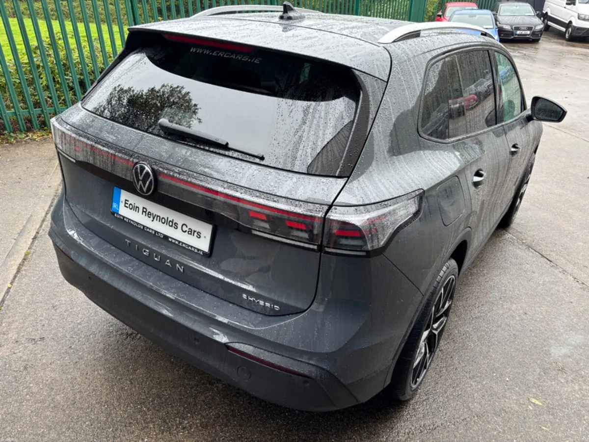 Volkswagen Tiguan 242 MATCH TSI PHEV A DSG AS NEW - Image 6