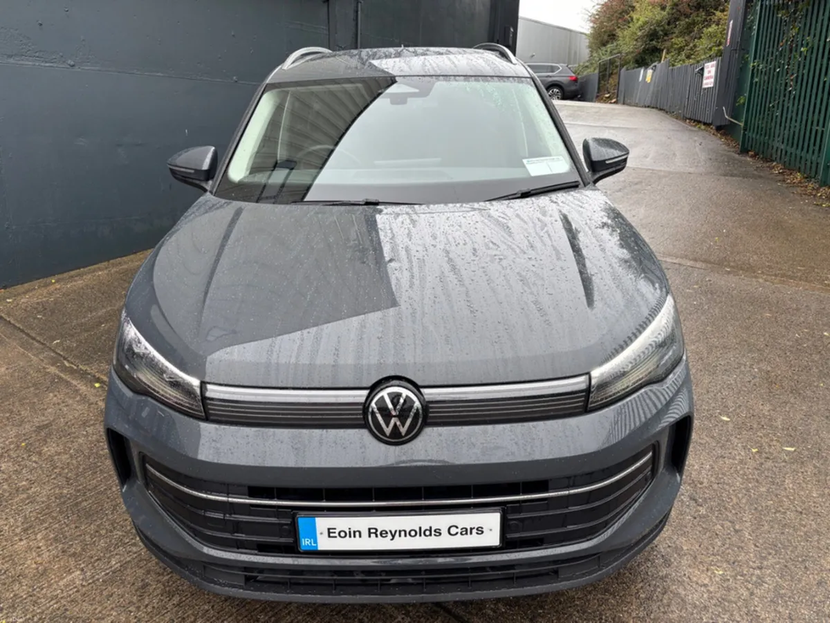 Volkswagen Tiguan 242 MATCH TSI PHEV A DSG AS NEW - Image 2