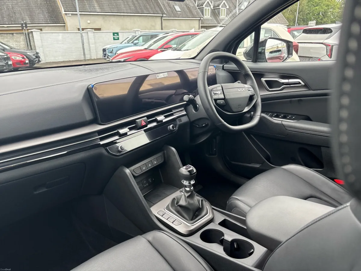 Kia Sportage BLACK EDITION MY27 - - Image 3