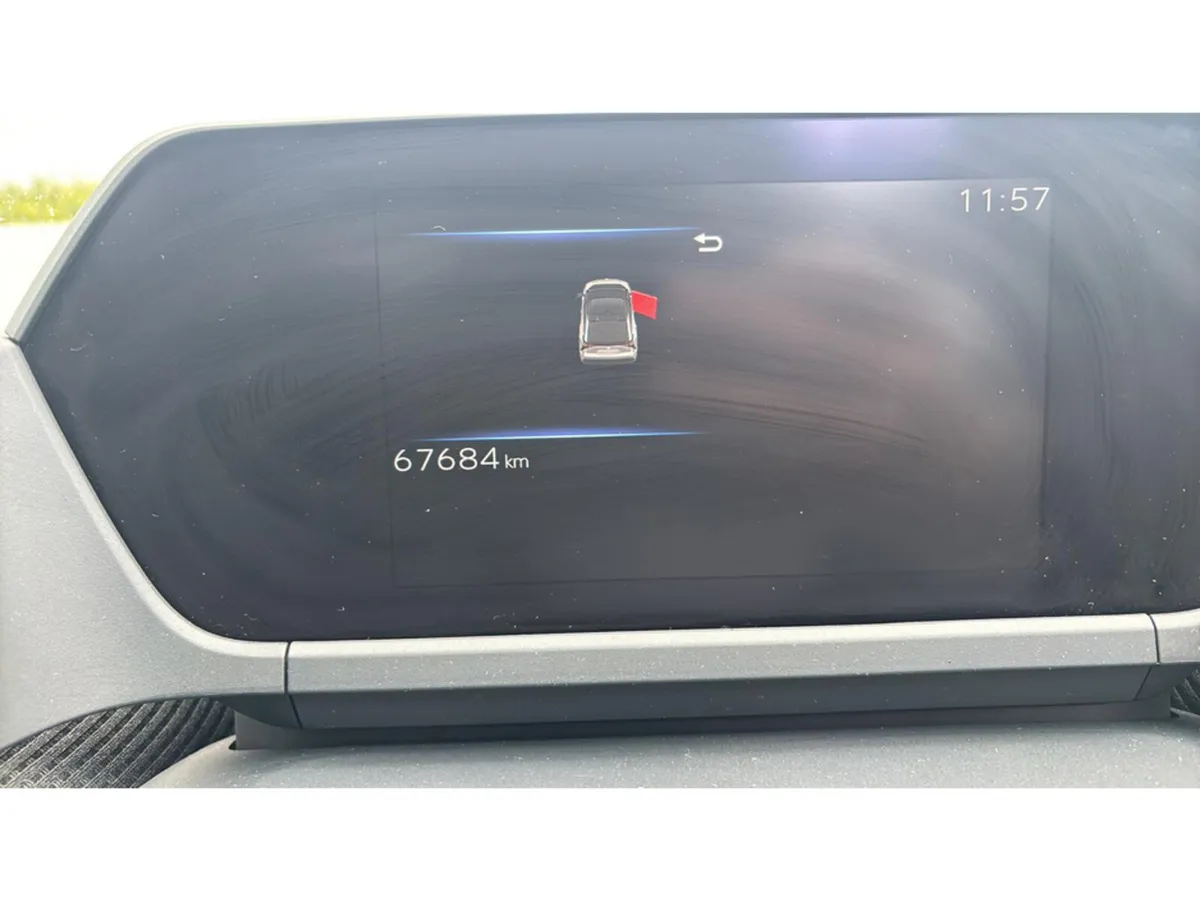 Toyota bZ4X SPORT FWD 11KW 4DR AUTO - Image 3