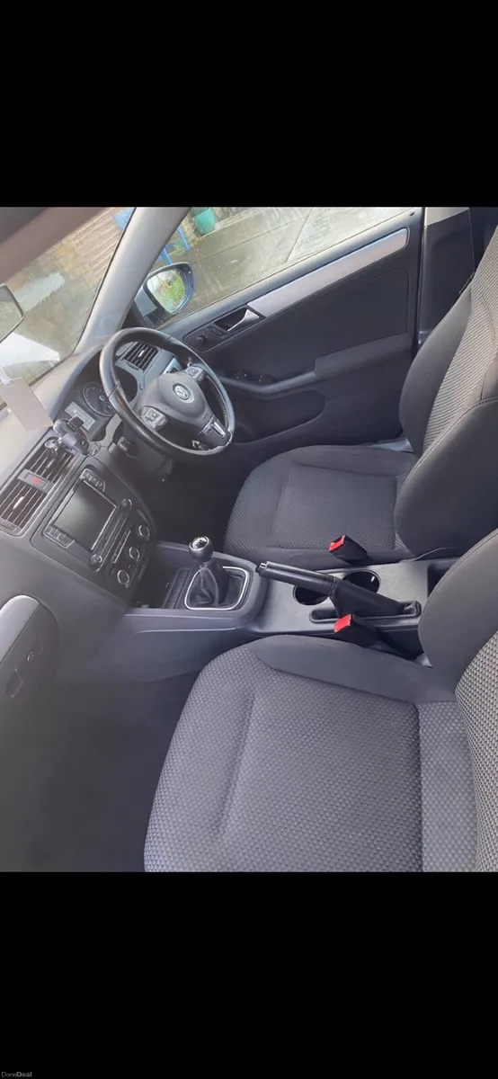 Volkswagen Jetta 2012 - Image 4