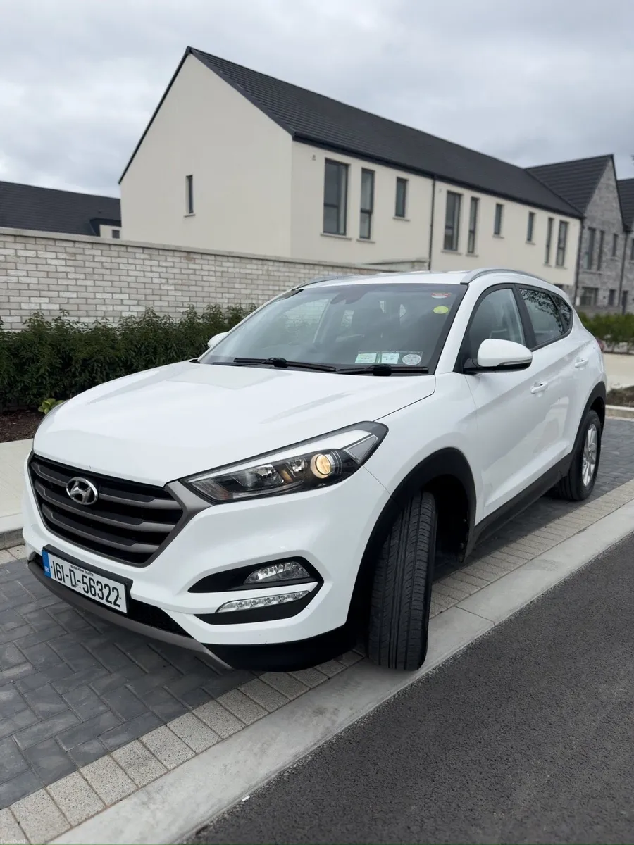 2016 Hyundai Tucson 1.7 CRDi SE NAV - Image 2