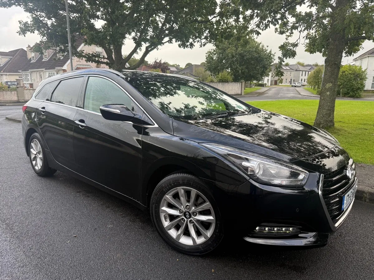 ⭐️2017 Hyundai i40 Premium Model Nct 1/27 Tax 3/27 - Image 3