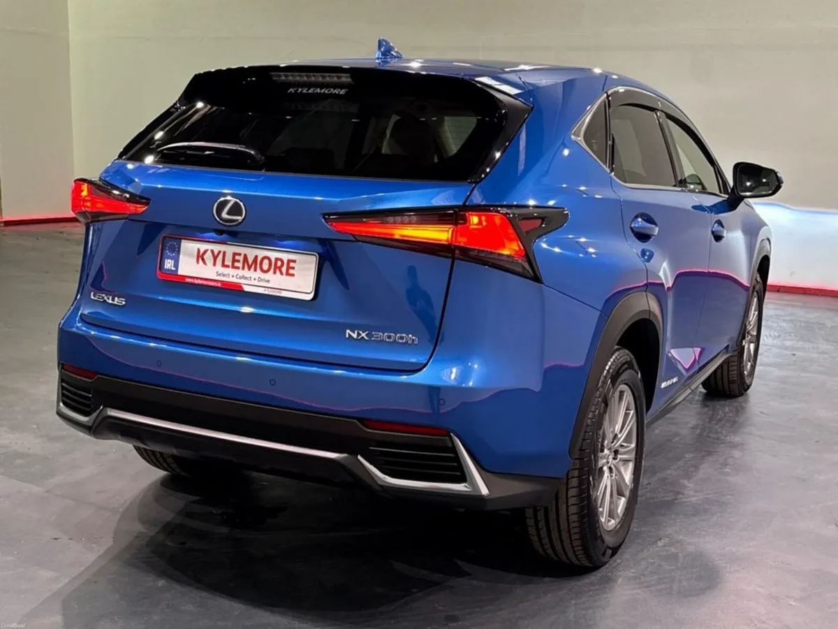 Lexus NX 300H - I PACKAGE - 2.5 HYBRID AUTOMATIC S - Image 3