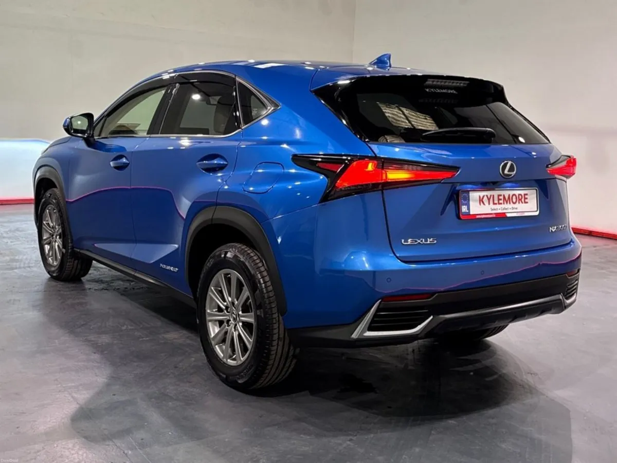 Lexus NX 300H - I PACKAGE - 2.5 HYBRID AUTOMATIC S - Image 5