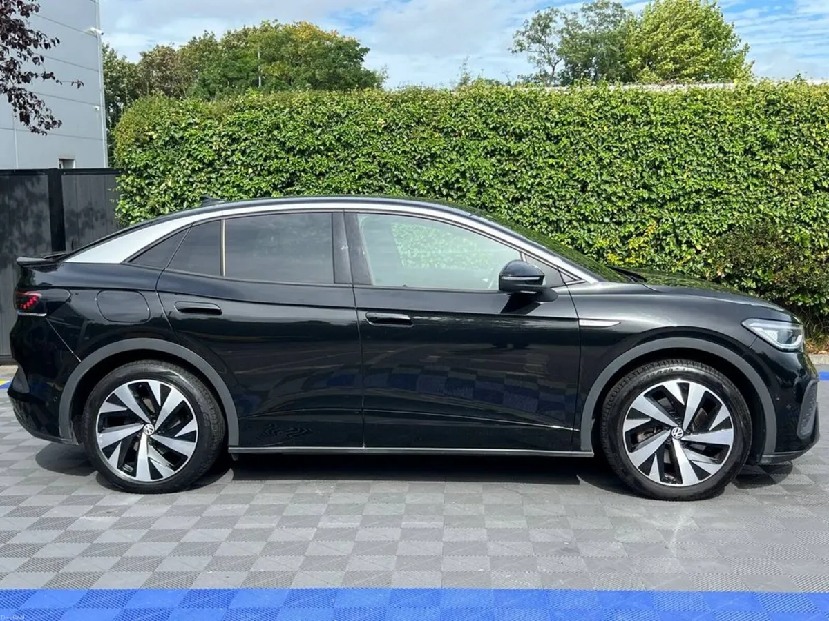 Volkswagen ID.5 PRO MAX 77KWH // PAN ROOF // HEADS - Image 3