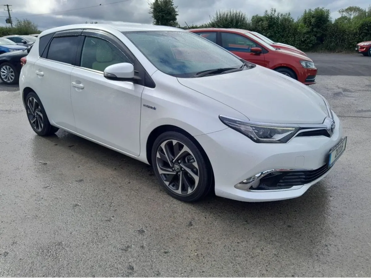 Toyota Auris 162 G Package Leather seats - Image 1
