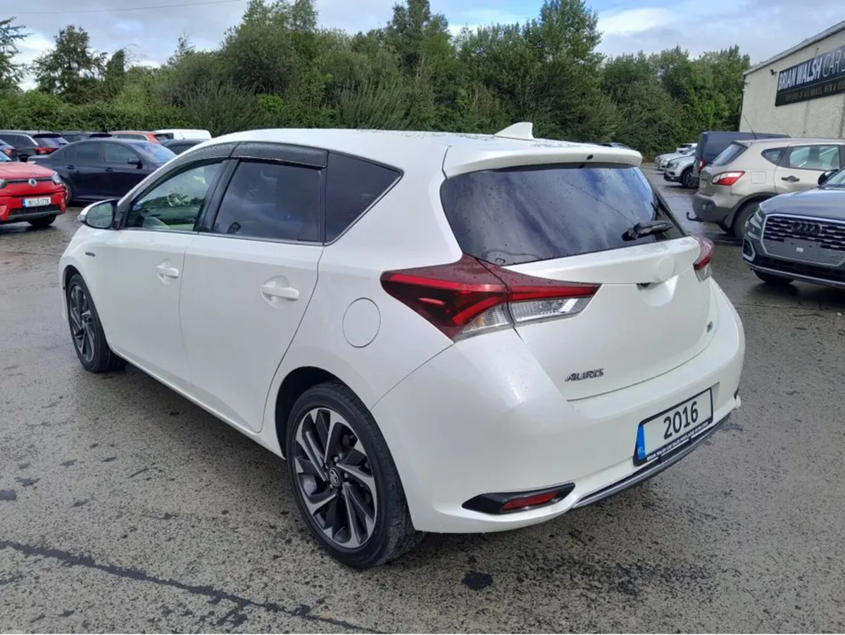 Toyota Auris 162 G Package Leather seats - Image 6