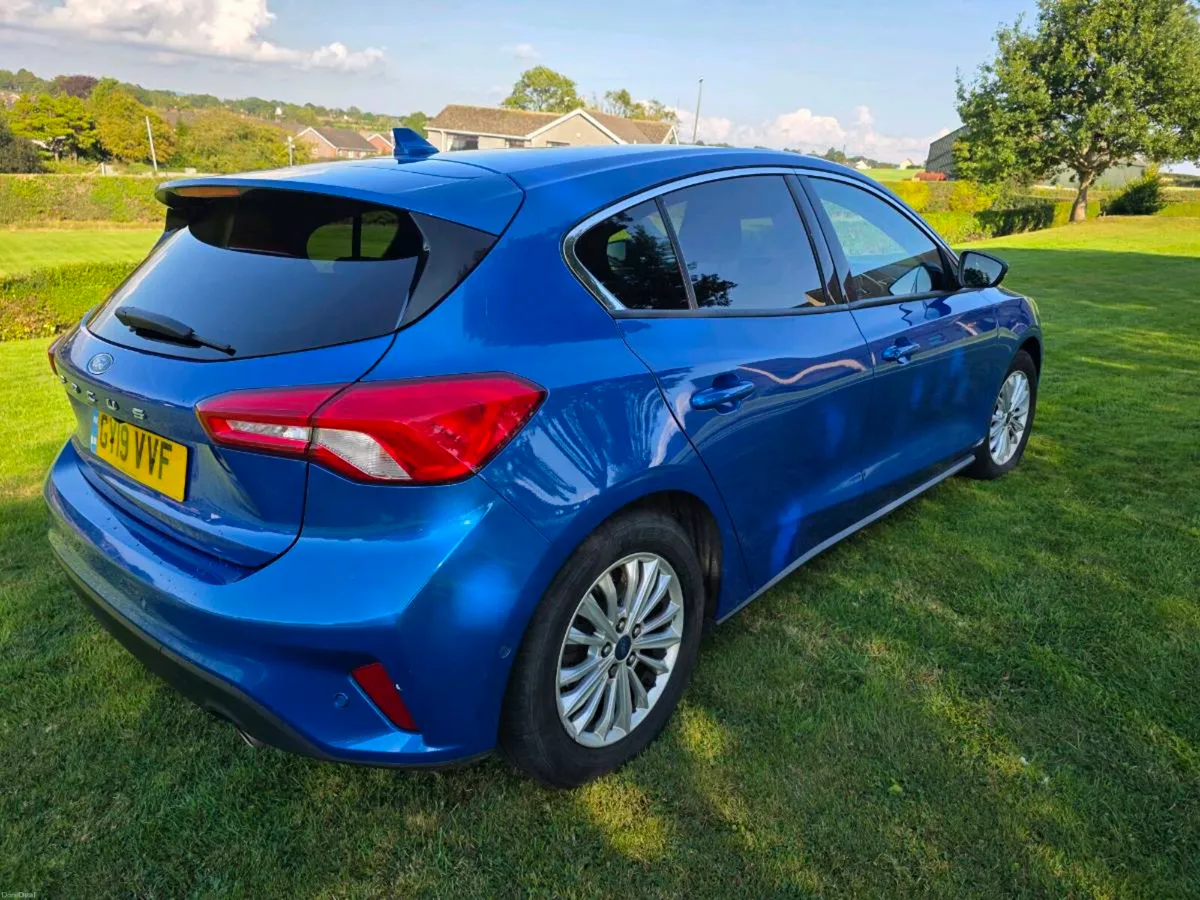 Ford Focus Titanium  2019 - Image 6