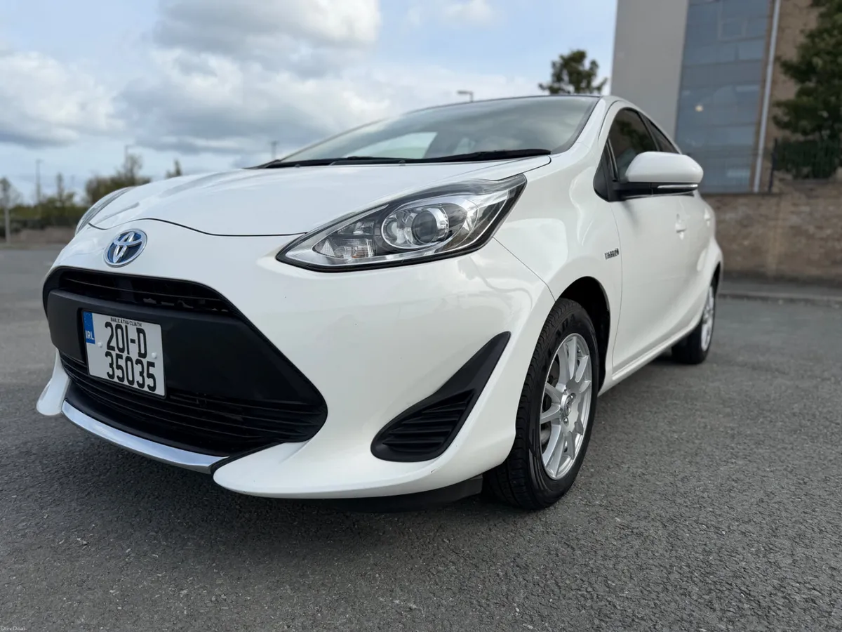 2020 Toyota Aqua 1.5 Hybrid Low Mileage NEW Import - Image 3