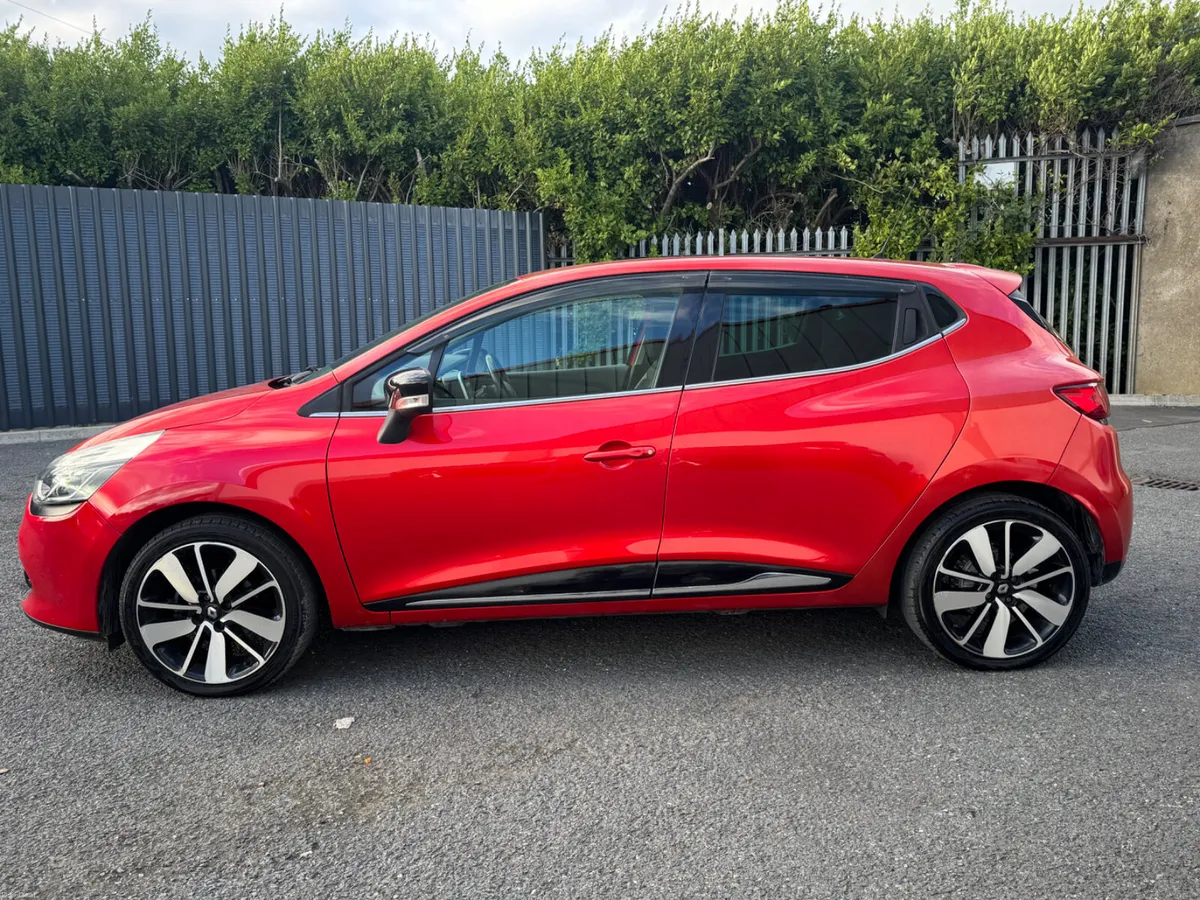 Renault Clio 1.2 Petrol Automatic - Image 5