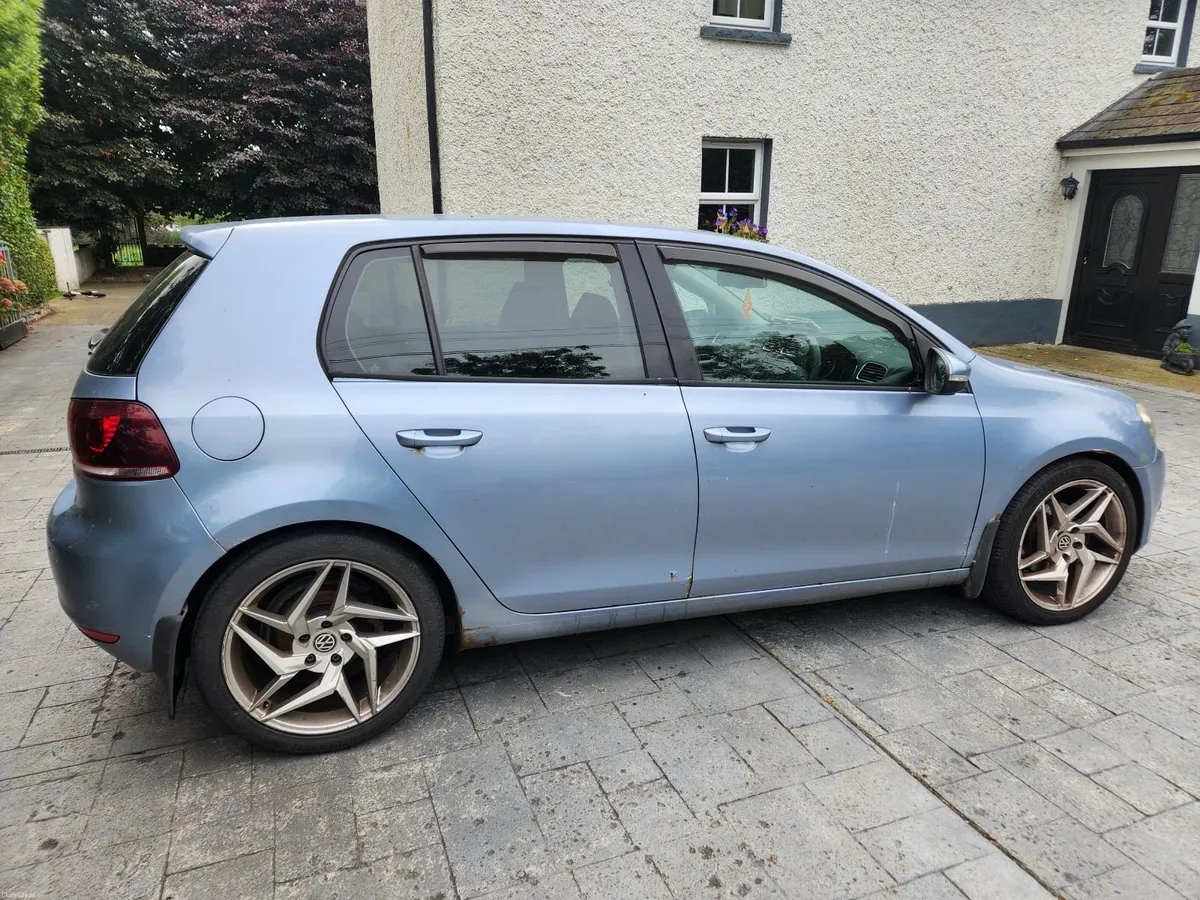 Volkswagen Golf 2009 - Image 5