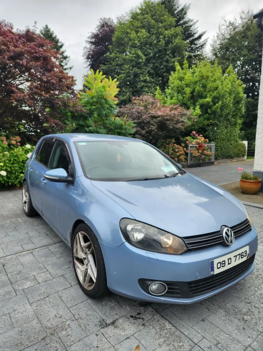 Volkswagen Golf 2009 - Image 1