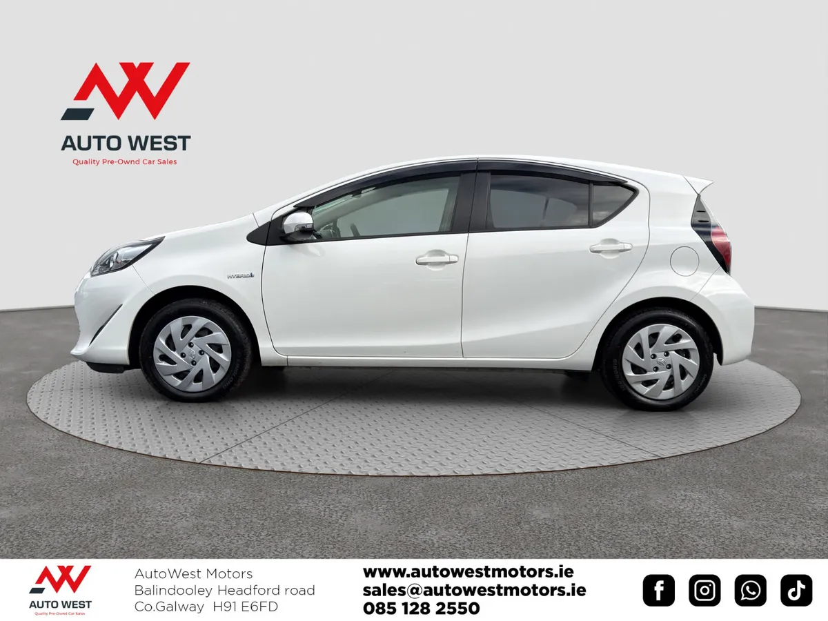 2019 Toyota Aqua Self Charging Hybrid Automatic - Image 4