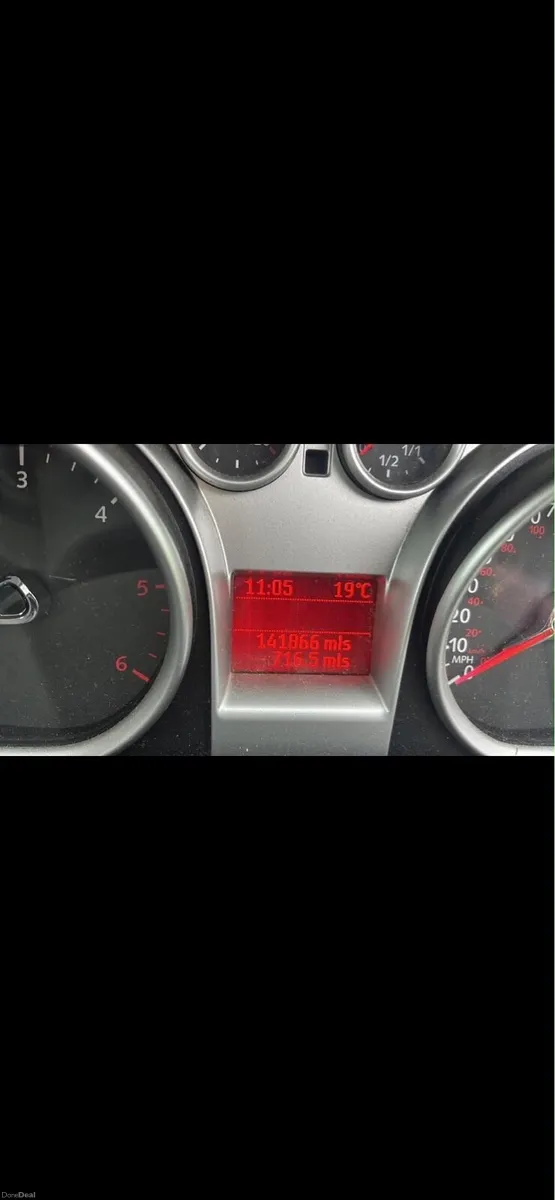 Ford Focus - Image 4