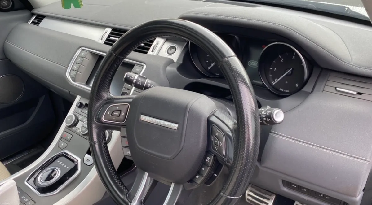 Range Rover evoque - Image 5