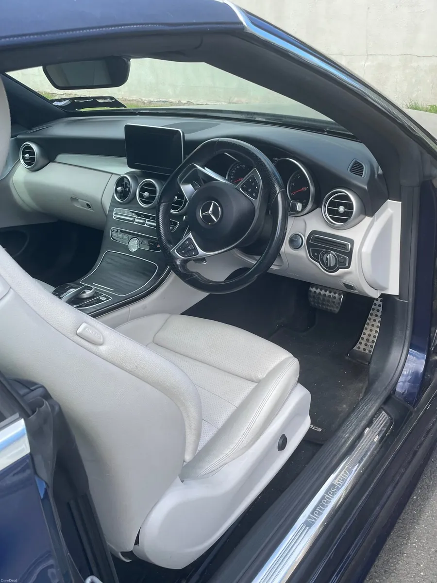 Mercedes-Benz C-Class 2017 - Image 5