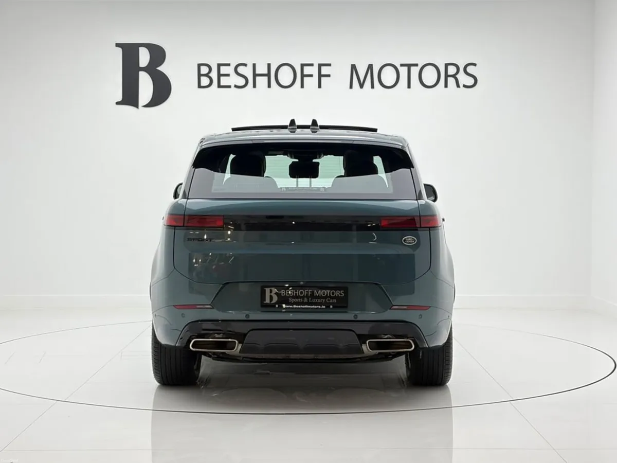 Land Rover Range Rover Sport P440e SE DYNAMIC=PAN - Image 4