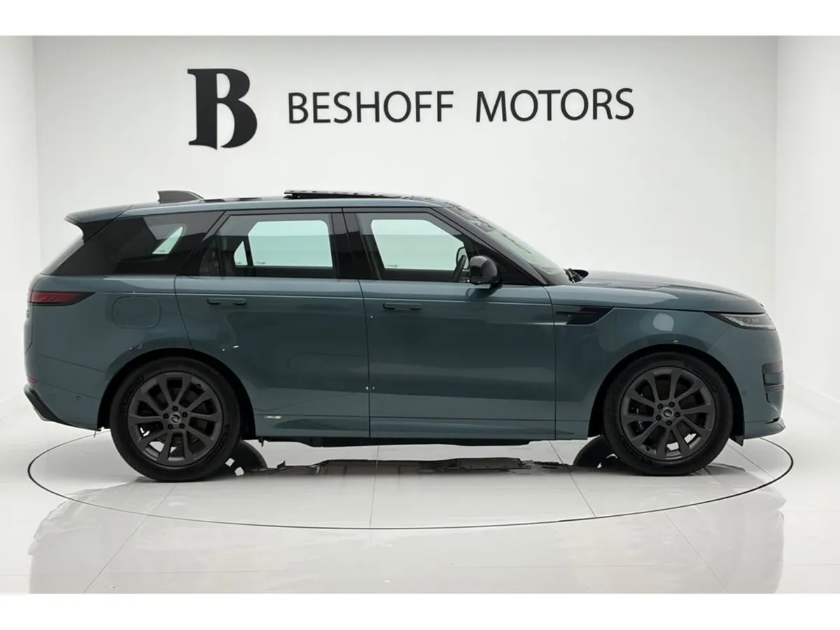 Land Rover Range Rover Sport P440e SE DYNAMIC=PAN - Image 6