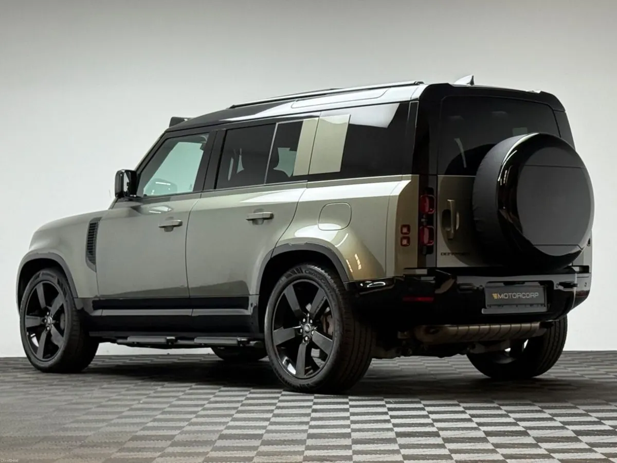 Land Rover Defender HSE X-DYNAMIC - Image 5