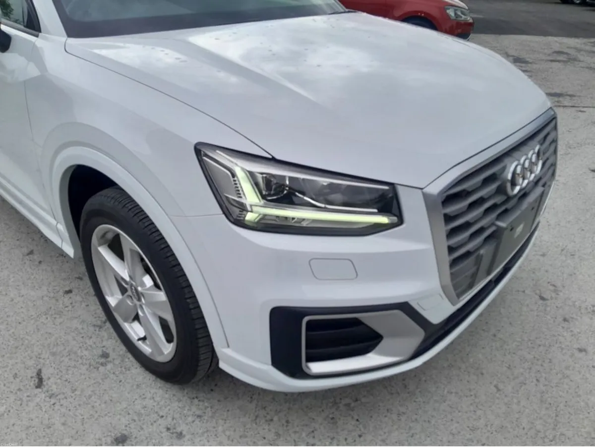 Audi Q2 30 TFSI Sport - Image 2