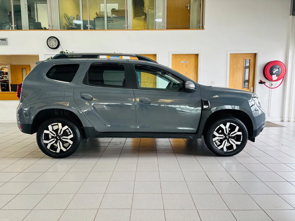 Dacia Duster 2023 - Image 2